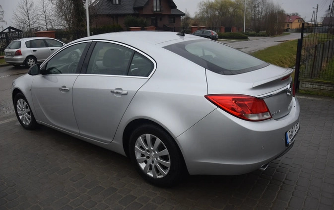 Opel Insignia cena 24900 przebieg: 113000, rok produkcji 2010 z Pyskowice małe 781